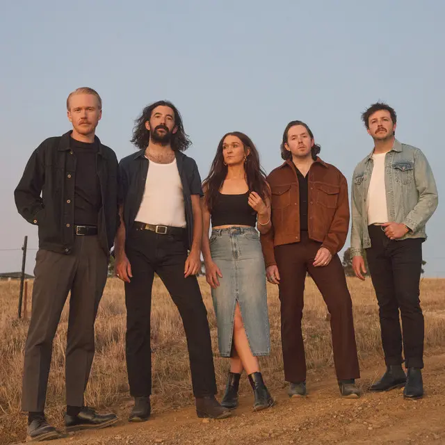 THE PAPER KITES